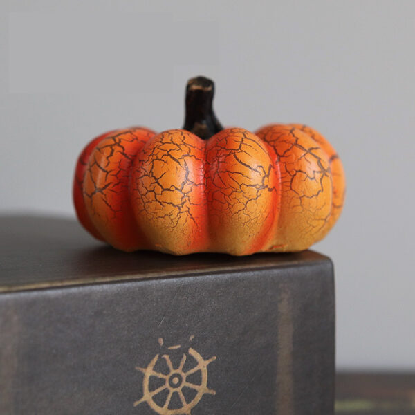 New Halloween Pumpkin Lantern Simulation Pumpkin LED Candle Lamp Resin Luminous Pumpkin - Image 7